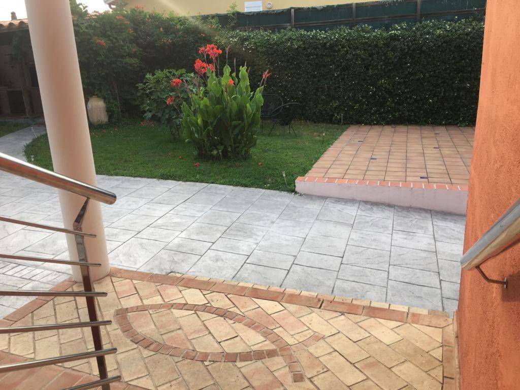 Вилла Piscina De Sal Barbacoa Wifi, Parking Gratis, 3 Min Pga Casa El Roble Жирона Экстерьер фото